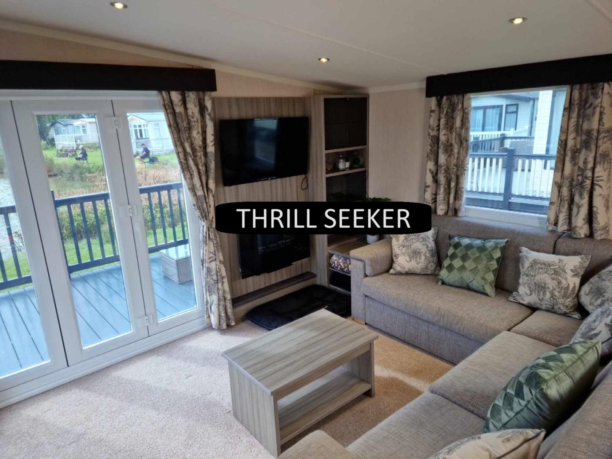 Thrillseeker - Next To Fantasy Island, Ingoldmells Skegness Exterior photo